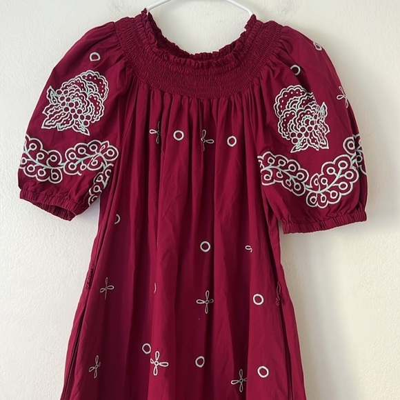 Roller Rabbit Peonia Embroidered Ainsley Dress Size Small Maroon and Blue - Picture 4 of 10